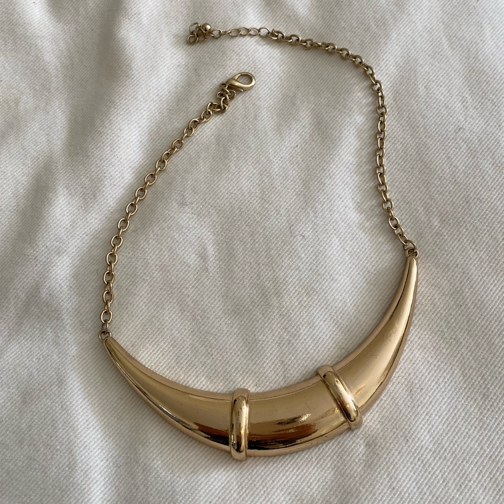 The Golden Gwenyth Fitbit Necklace for Fitbit